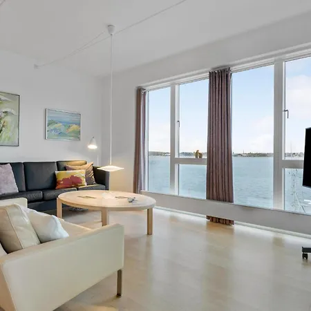 Lovely In With House Sea View Leilighet *